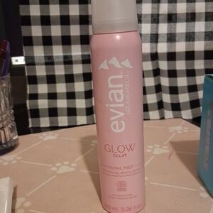 Evian Facial Mist